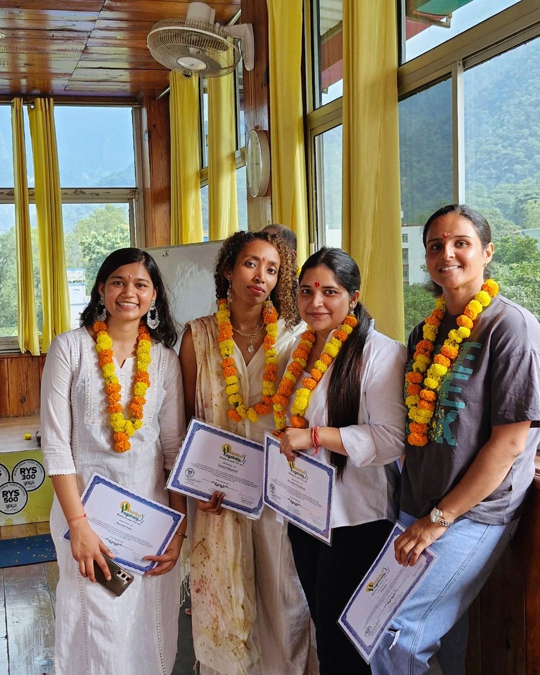 300 Hour Yoga Teacher Training In Rishikesh