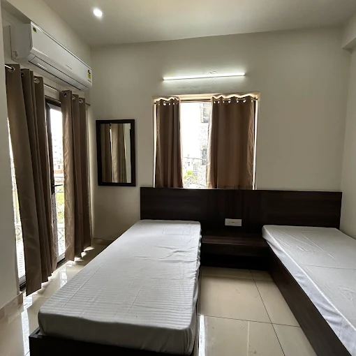 Premium Best Hostel near Manipal University Jaipur – Sundarone Hostel